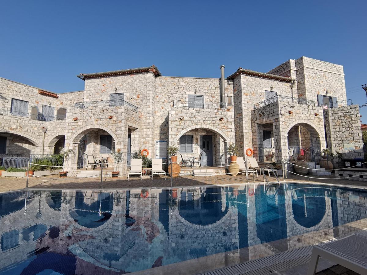 Taletos Apartments Stoupa Exterior photo